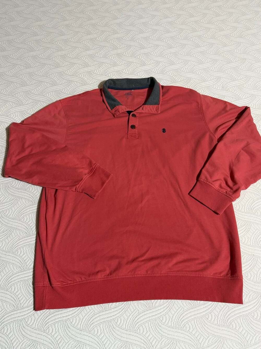IZOD Saltwater Men's Relaxed Classics Long Sleeve Coral Red Medium